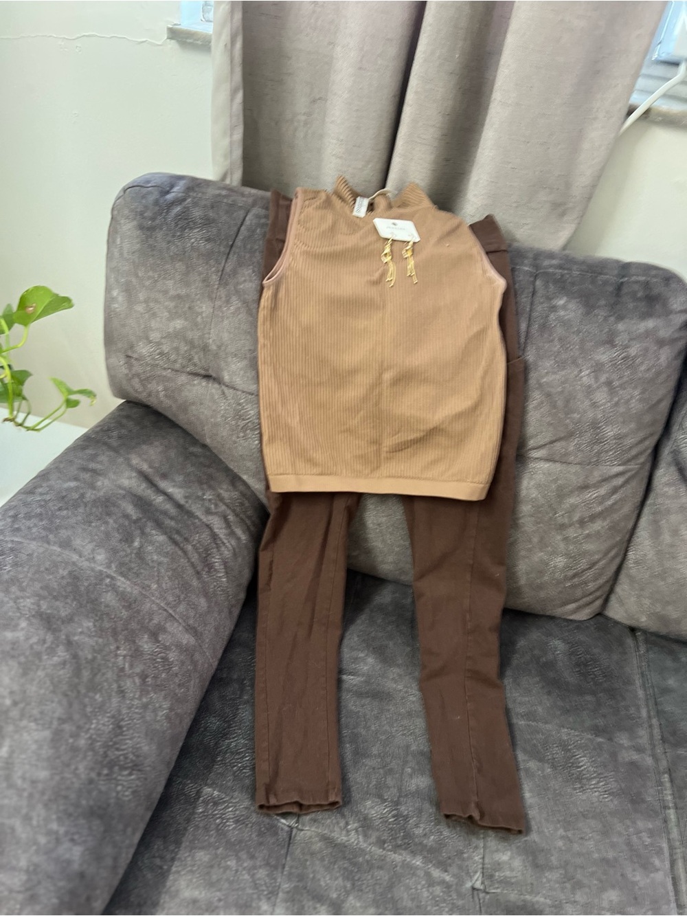 Nameless Ribbed Camel Tank with Chocolate Skinny Leggings